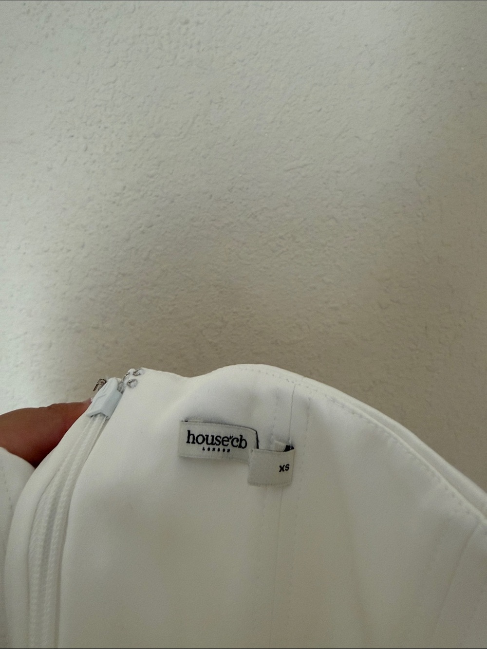 HOUSE OF CB 'Noele' White Satin Strapless Bow Mini Gown NWOT Size XS - Picture 12 of 13